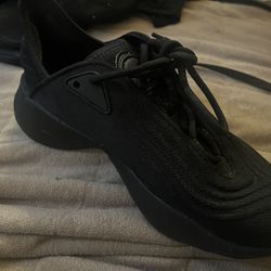 Adidas Size 7.5 Women