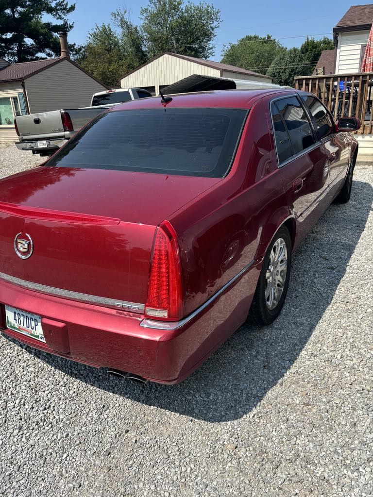 2009 Cadillac DTS