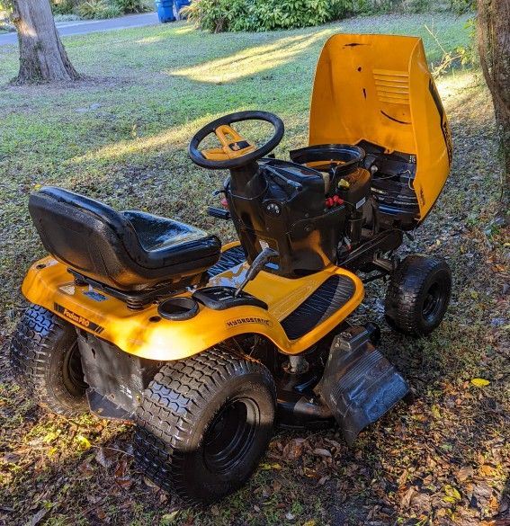 Poulan pro 42Inch Riding Lawn Mower