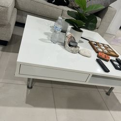 White Coffee Table 