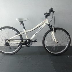 BICYCLE SPECIALIZED 7 SPEED SIZE 24 BRAND NEW 