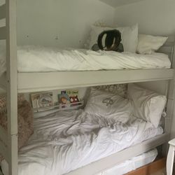 Bunk bed With trundle $100