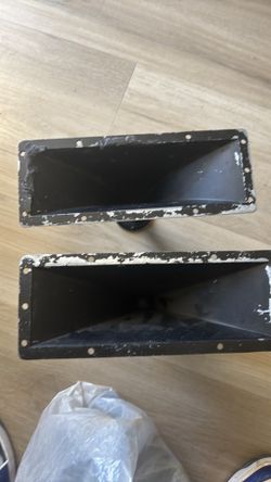 Difusor o trompetas son de aluminio, si alguien las necesita