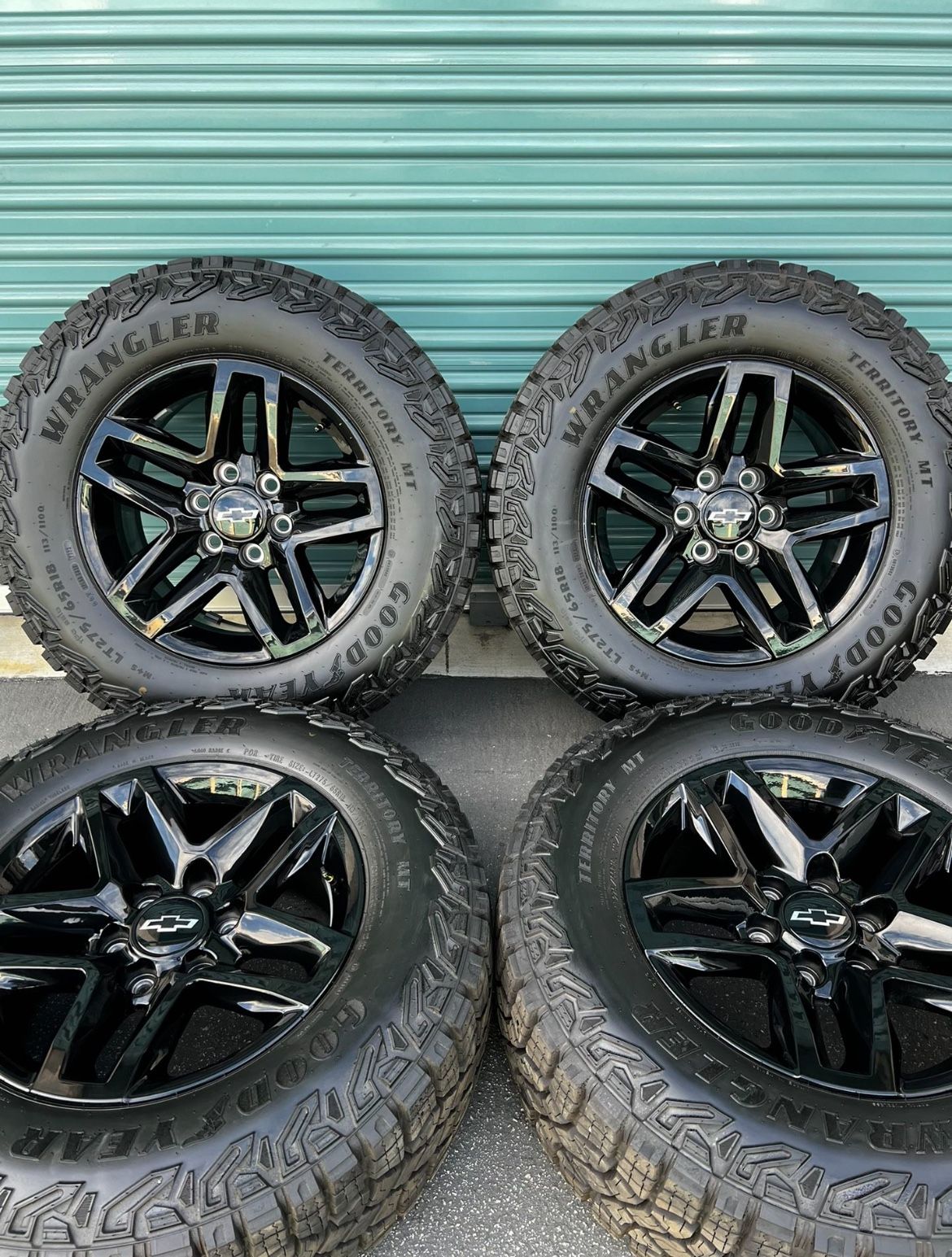Chevy Silverado Trail Boss Factory Wheels