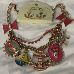 Beautiful Charm Necklace Set