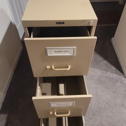 3 Drawer File Cabinet NO KEY