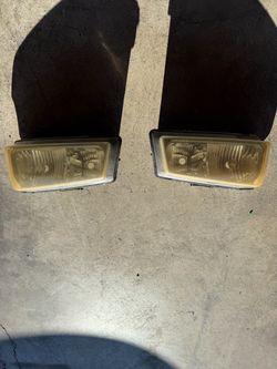 Chevy Avalanche 03-06 Headlights