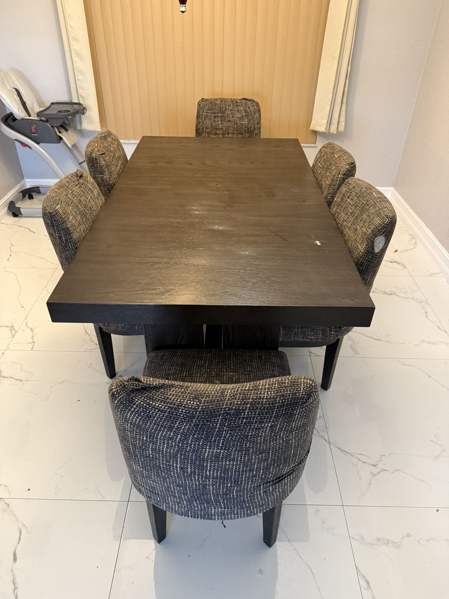 Dining Room Table 
