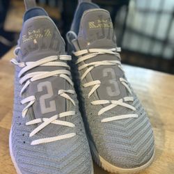 Nike LeBron 16 MPLS Lakers