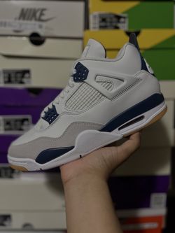 Jordan 4 SB Navy
