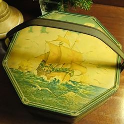 Loose-Wiles Biscuit Company Tin 