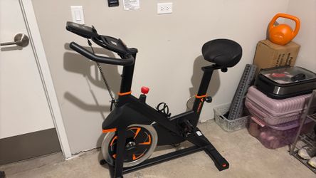 Like new stationary bike-upgraded seat