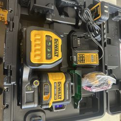 20-V Lithium-Ion 3-Plane Beam 360° 130 ft. Laser Level Kit with 2.0Ah Battery, Charger, and Case