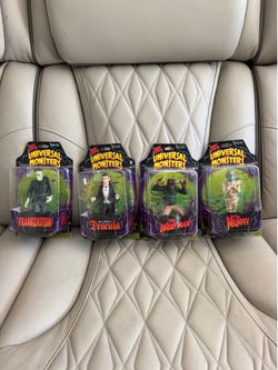 Lot of 4 Toony Terrors Mummy Frankenstein Dracula Wolf Man Universal Monsters