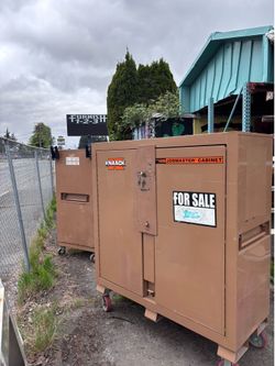 Knaack 139 and knaack 109 jobox job site job boxes