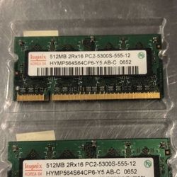Hynix 2x512MB DDR2 667MHz PC2-5300 Sodimm RAM