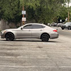 2013 Infiniti M37