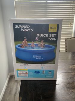 BRAND NEW 10ft SUMMER WAVES POOL