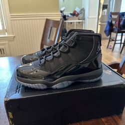 Jordan 11 Black Cat Size 9.5