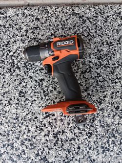 DRILL RIDGID 18V TOOL ONLY