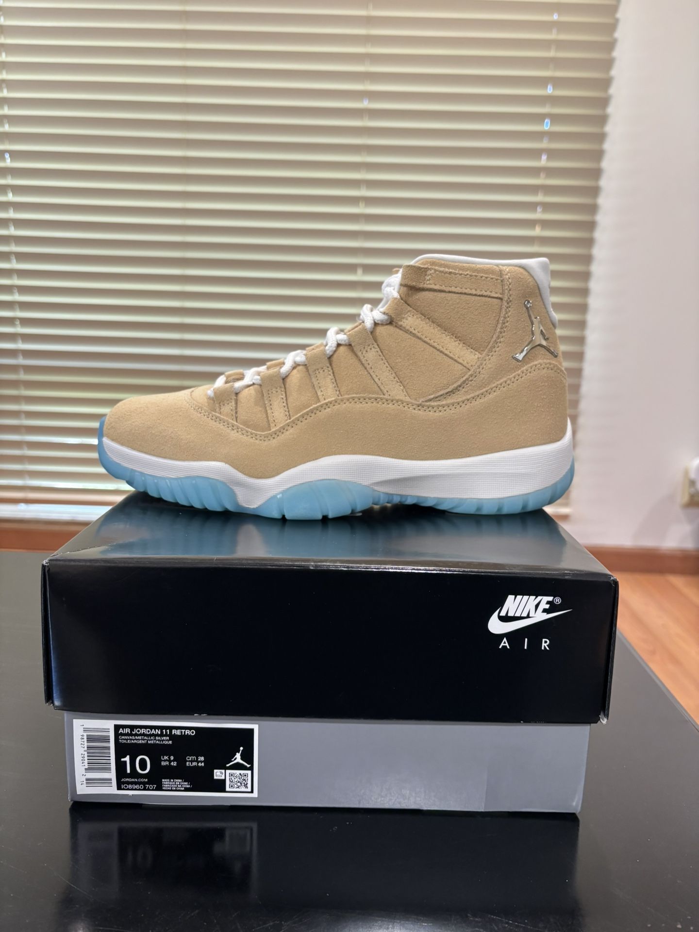 Jordan 11s H-Town , region Exclusive Men’s Sz 10