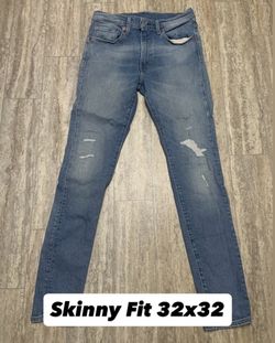 Vintage Brand new Levi’s Denim Blue Jeans Skinny 32x32- $30