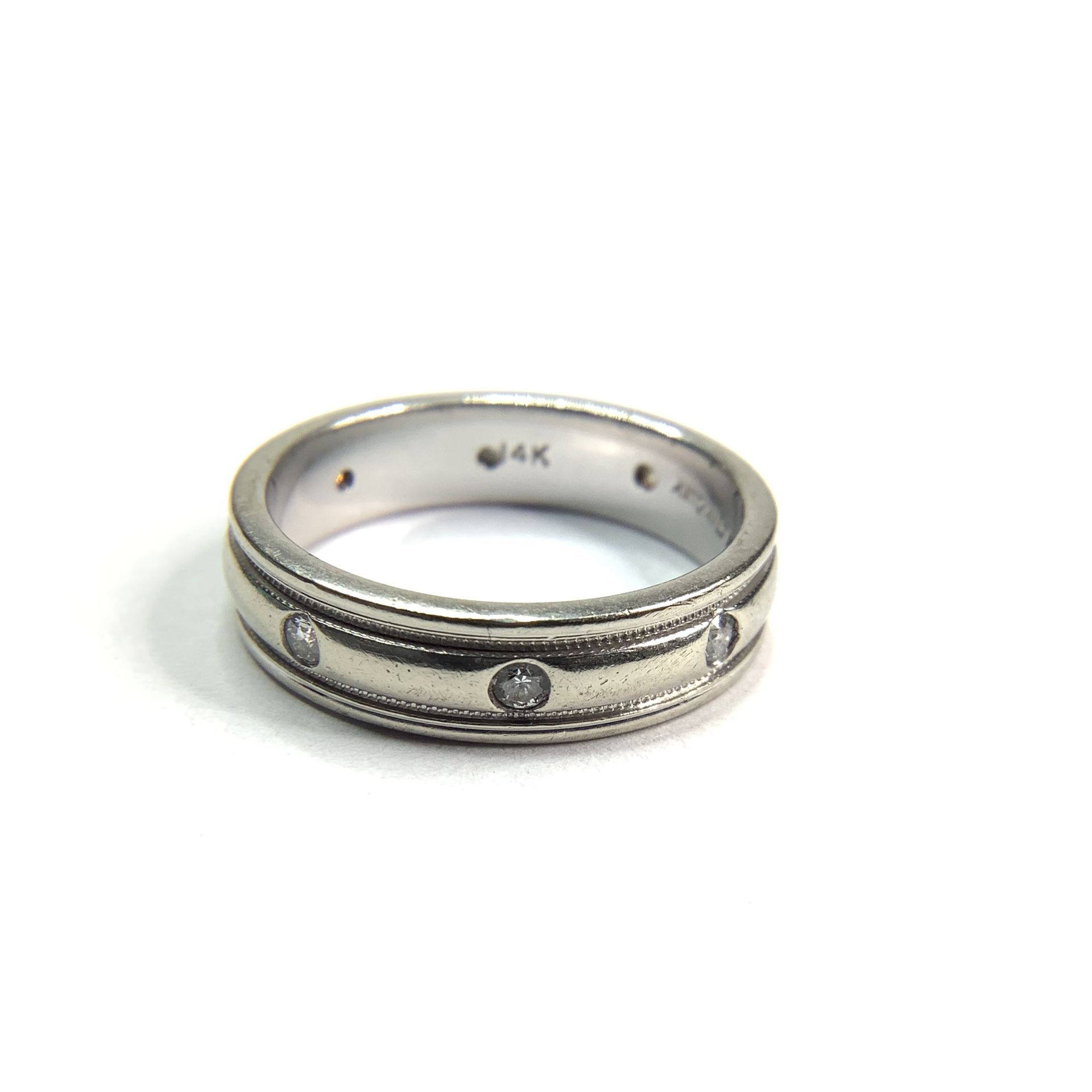 14K White Gold Diamond Band (Size 6)