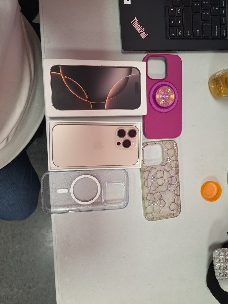 New Iphone 16 PRO DESERT GOLD 256GB LOCKED FOR T-MOBILE ...ONLY USE WITH T-MOBILE
