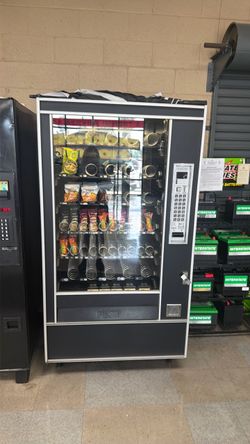 Vending machine Snackshop 7600