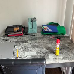  Dining Room Table