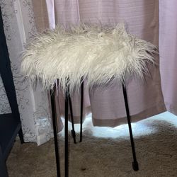 Faux Fur Vanity Stool 