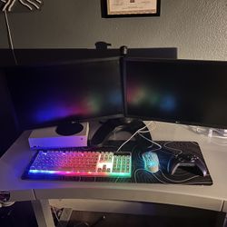 Xbox Series S + Two Monitors Controller + Keyboard
