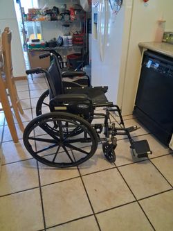 Invacare Wheelchair Callapsible