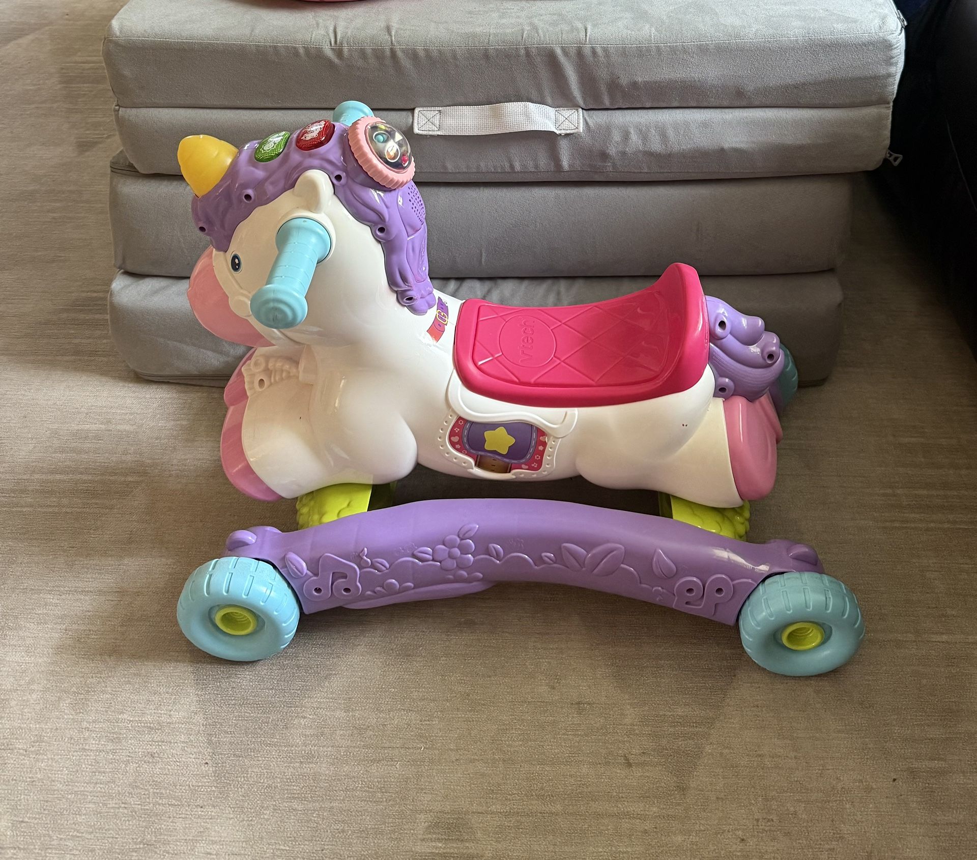 VTech Prance and Rock unicorn 