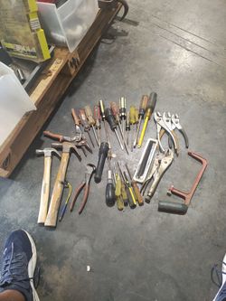 Miscellaneous hand tools