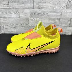 Nike Kids’ Mercurial Zoom Vapor 15 Academy Indoor Soccer Shoes 1y 