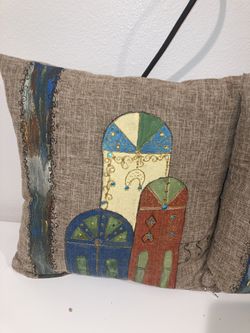 Decorative Pillows 