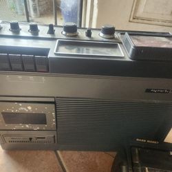 Vintage Liberty TV Radio Cassette Player "Boombox" 80's "Everything Works 