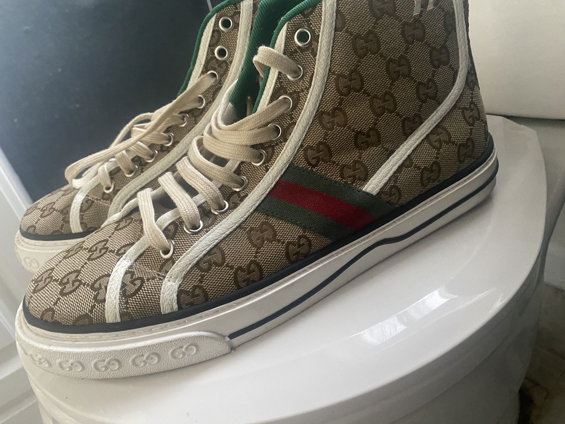 Men’s Gucci Shoes 