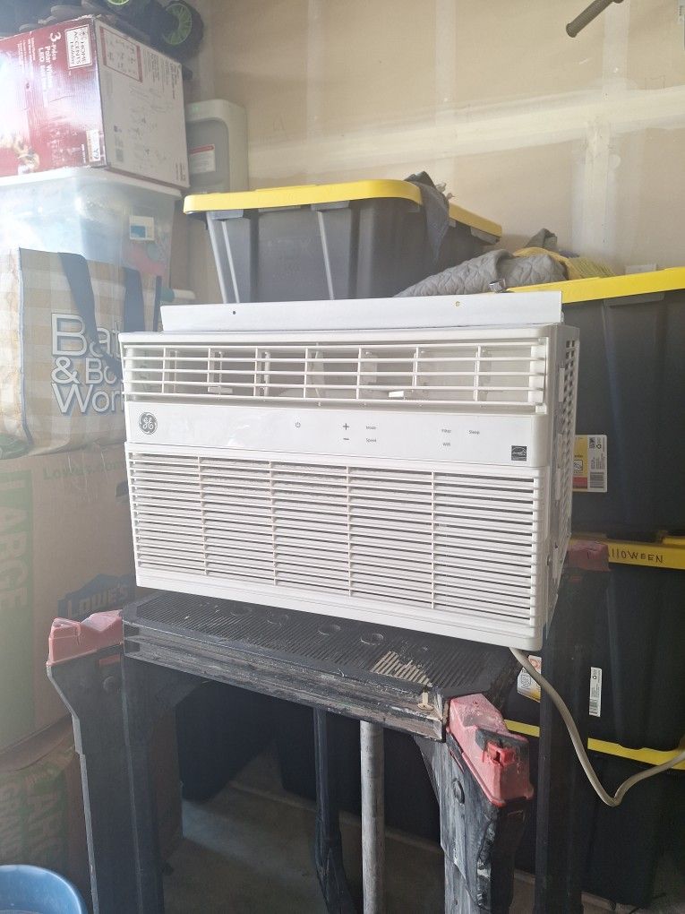 GE 8000 BTU Window Air Conditioner