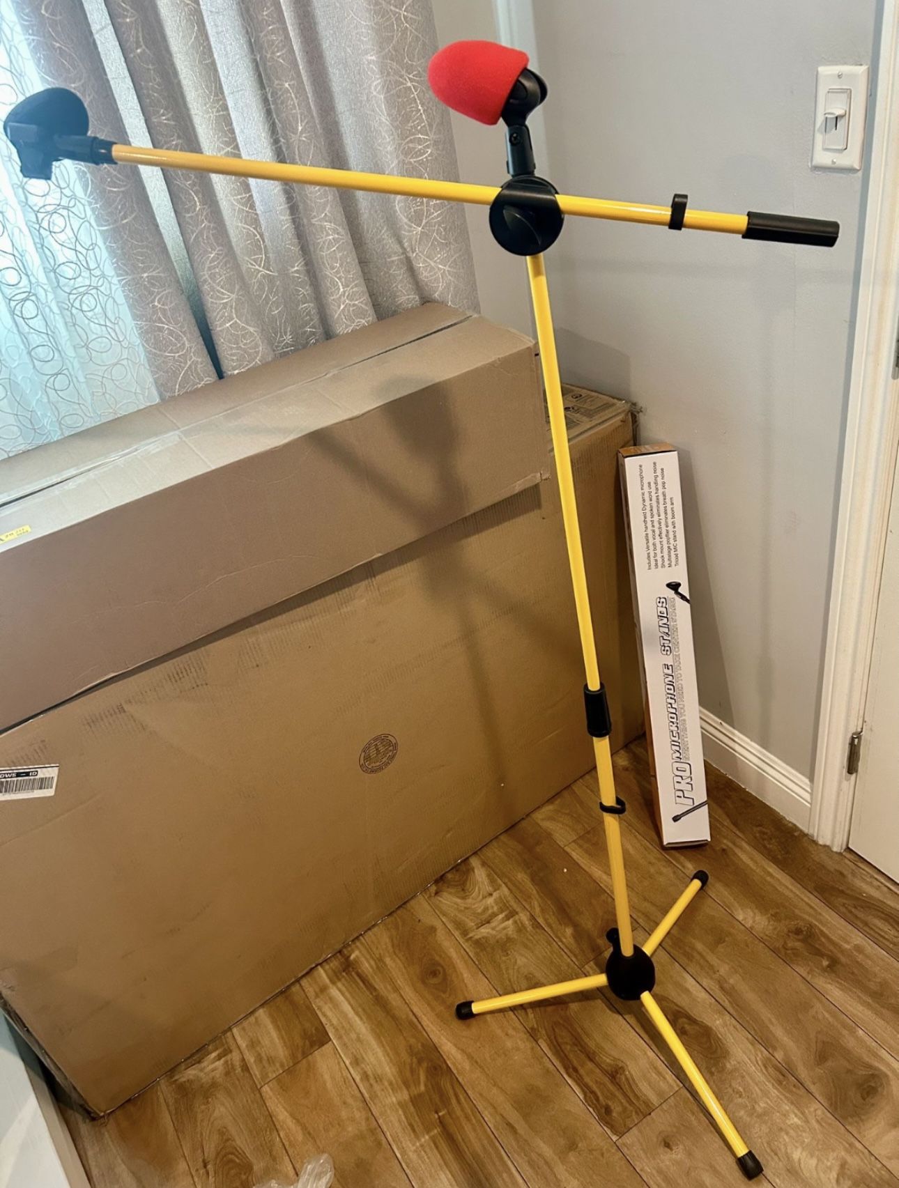 New In Box Mic Stand Sturdy