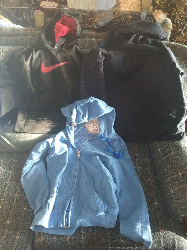 Lot Of 3 Boys Hoodies Size S Nike, Champion, Victory By HPI