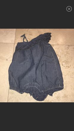Baby Gap baby girl romper like new 3-6 months
