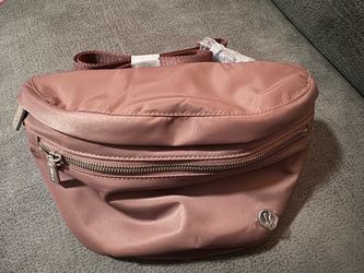 Lululemon belt bag