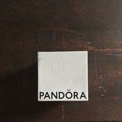 Pandora Ring