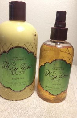 Victoria’s Secret set