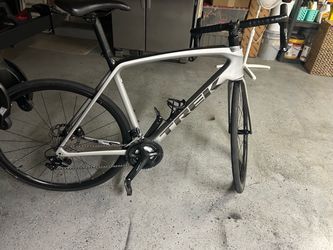 2022 Trek Emonda SL5 Road Bike