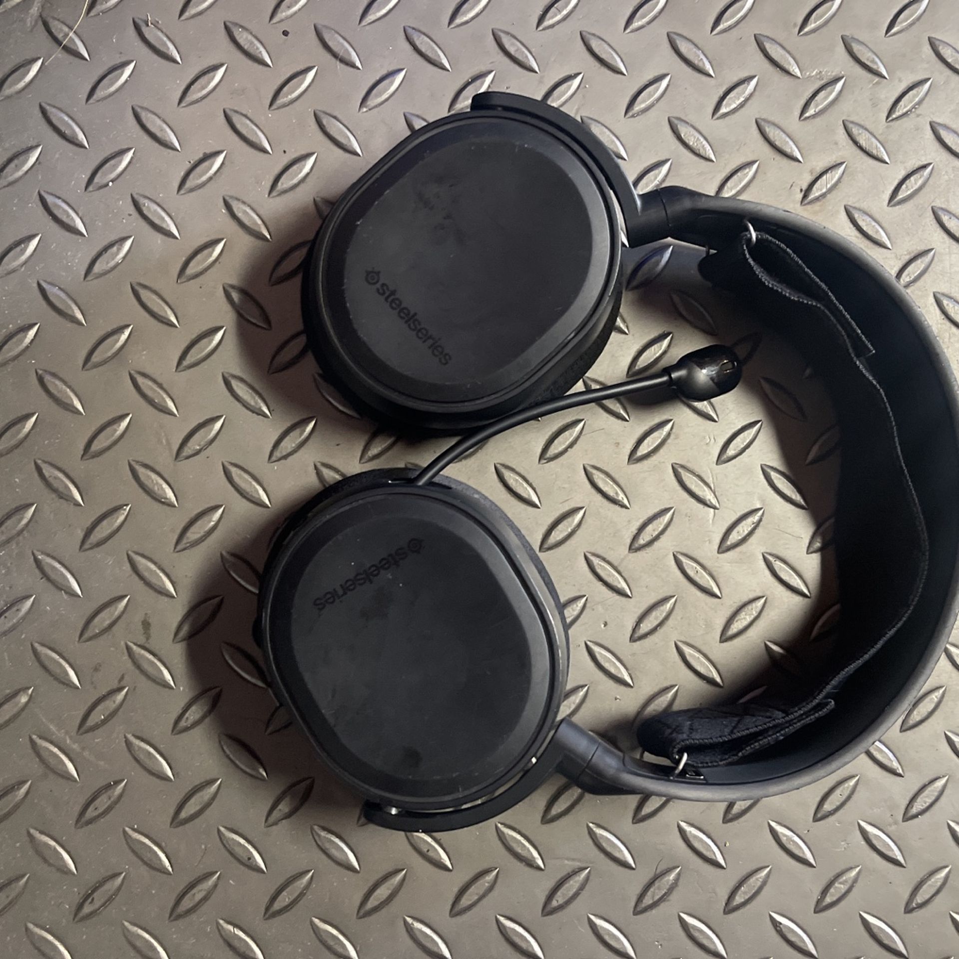 Steel series Artic 5 Gaming Headset