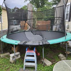 14 Ft Used Trampoline Still In Good Condition