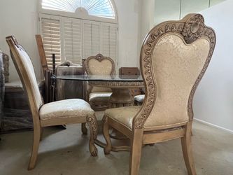 Dining set - 7 Pieces